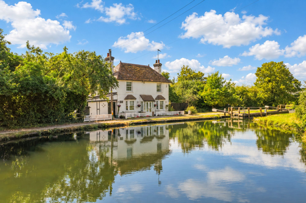 Main image of property: Bulbourne, Tring, HP23