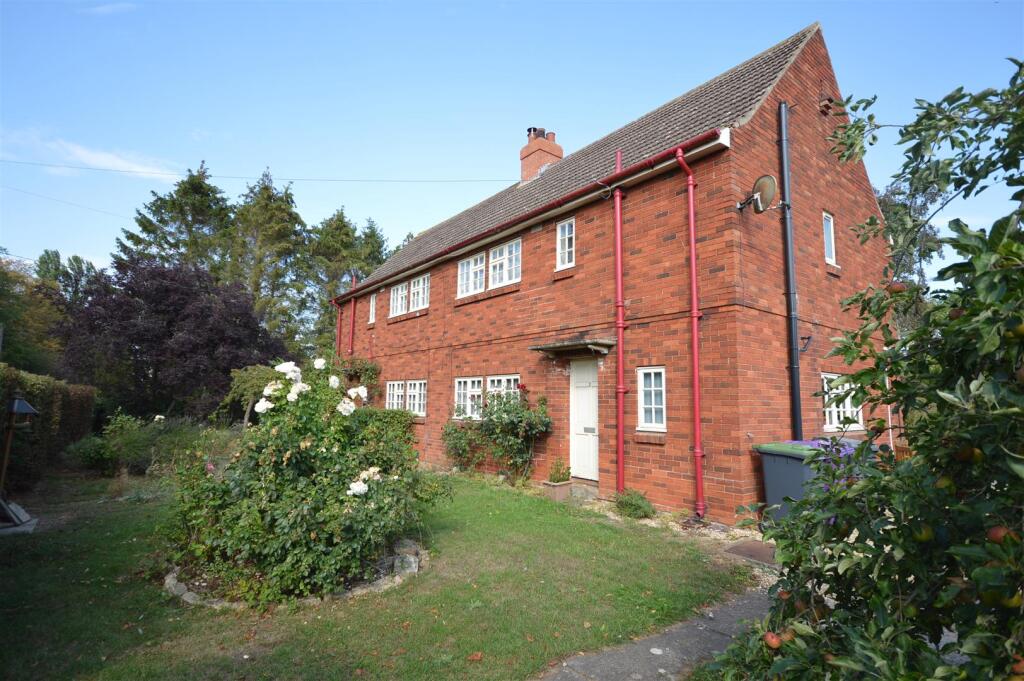 Main image of property: Digby Road, Rowston, Lincoln