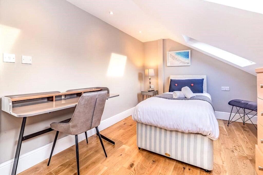 Main image of property: Woodford Road, Watford, Hertfordshire, WD17