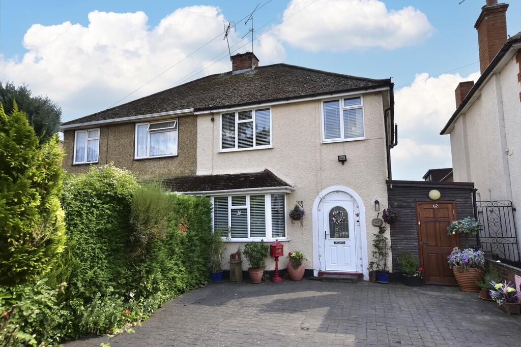 Main image of property: Bucknalls Lane