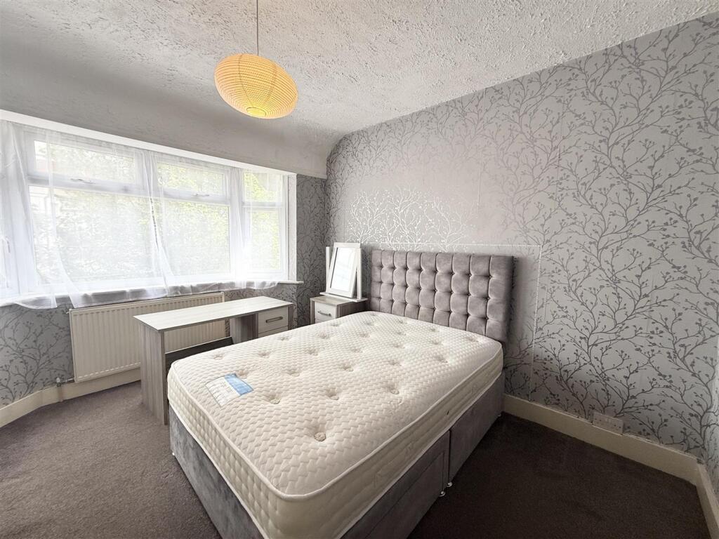 Main image of property: Croyland Road, London