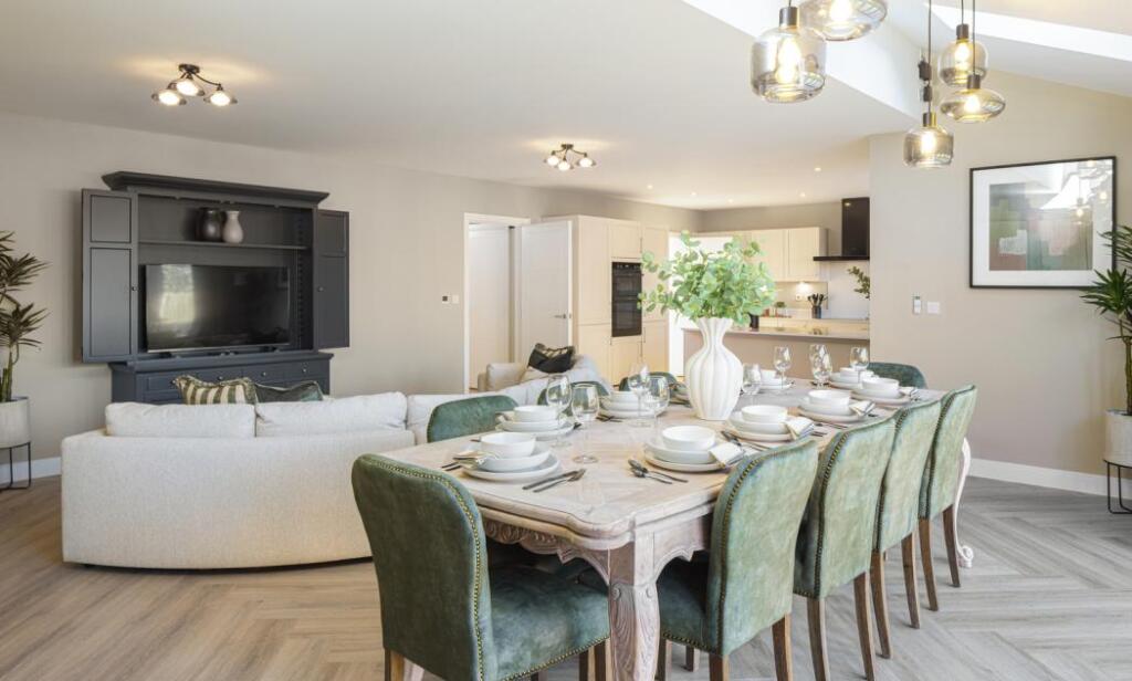 Main image of property: West Wittering,
West Sussex,
PO20 8FJ