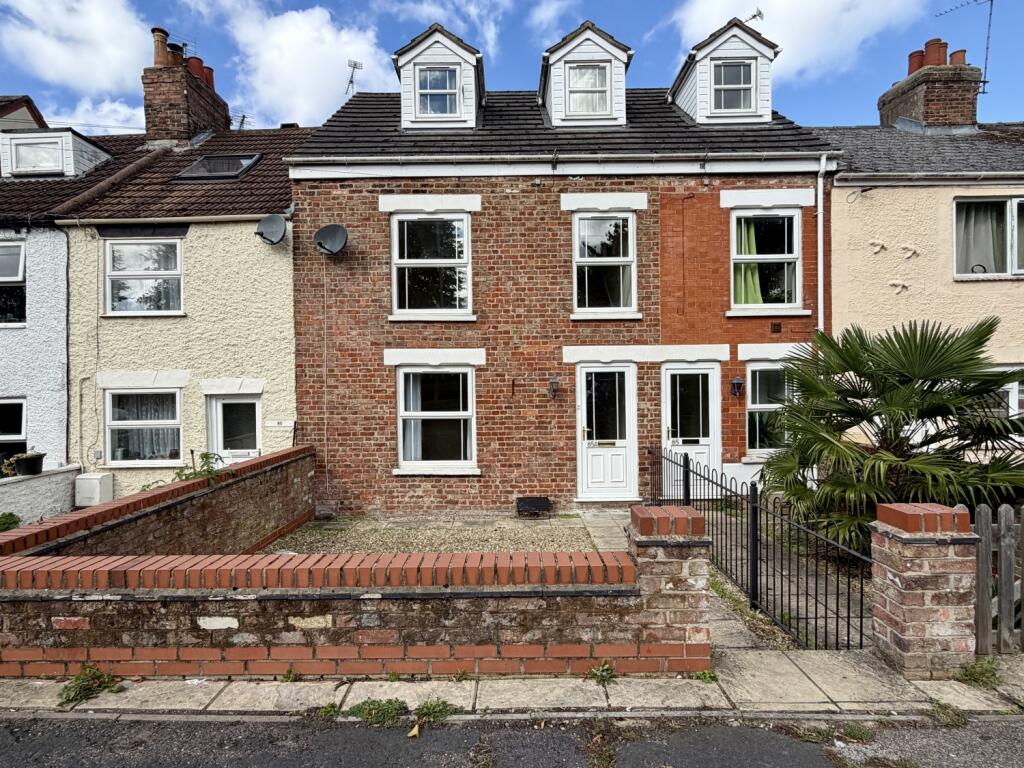 Main image of property: London Road, Spalding, Lincolnshire, PE11