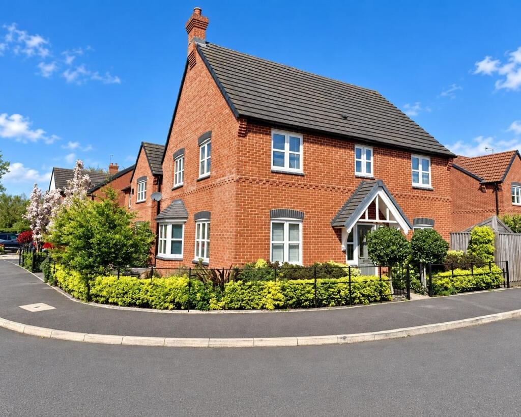 Main image of property: Esam Close, Farnsfield, Newark