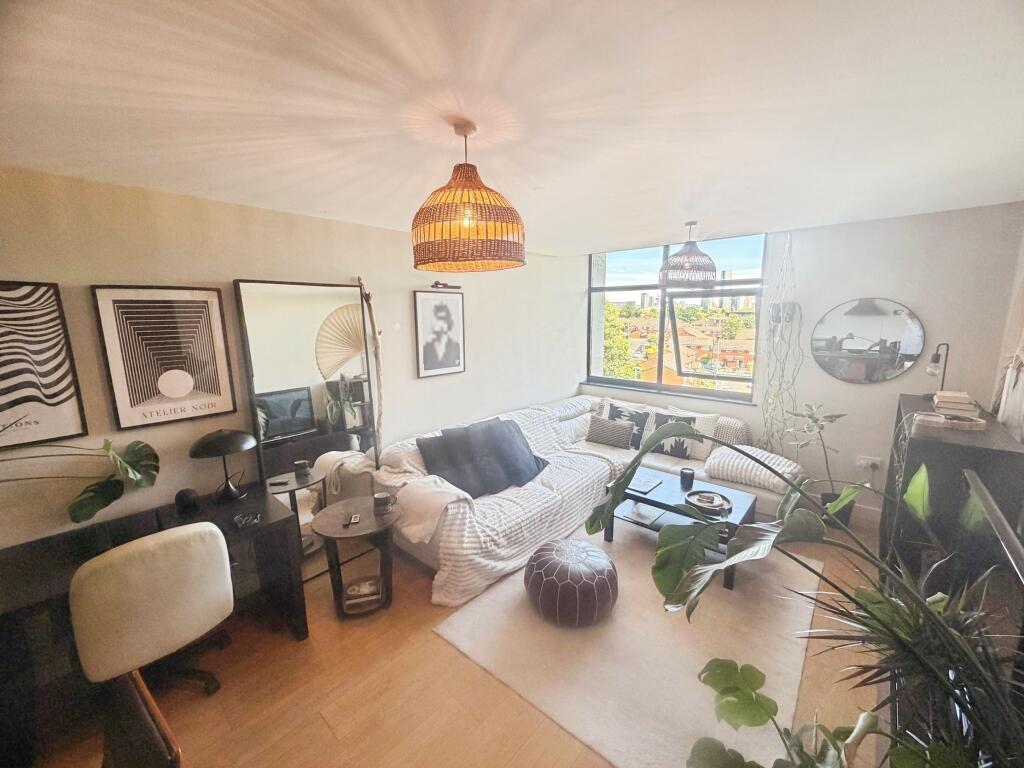 Main image of property: Madison Court, Salford, M50