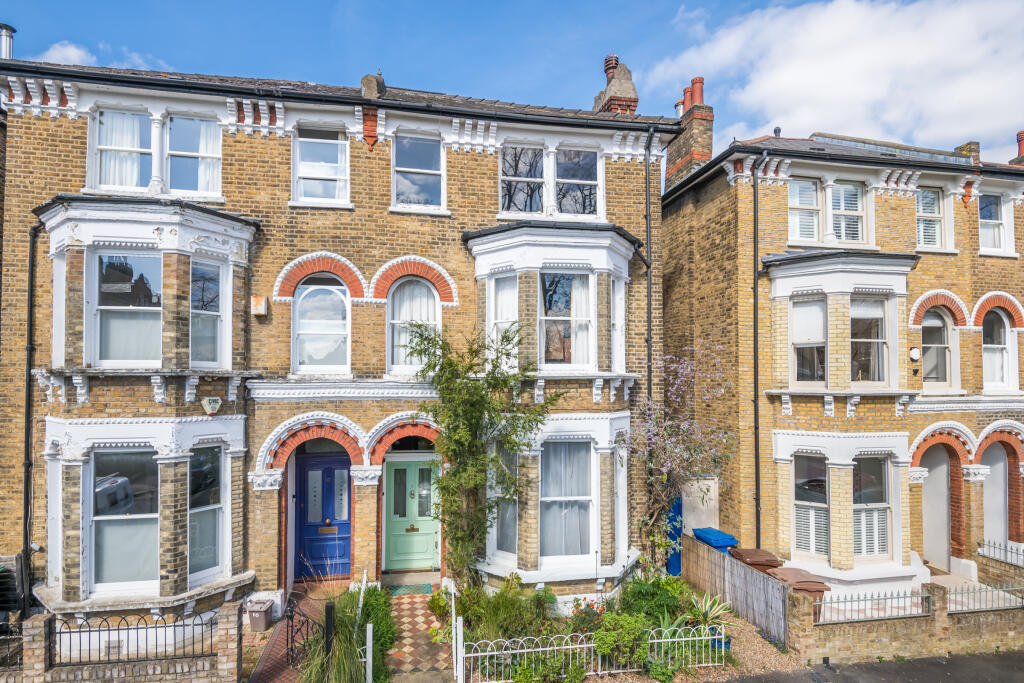 Main image of property: The Gardens, SE22