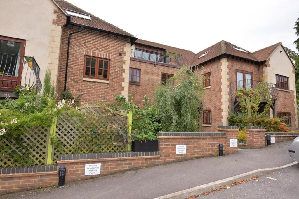 Main image of property: Delawarr Gardens, Raleigh Park Road, Botley, OX2