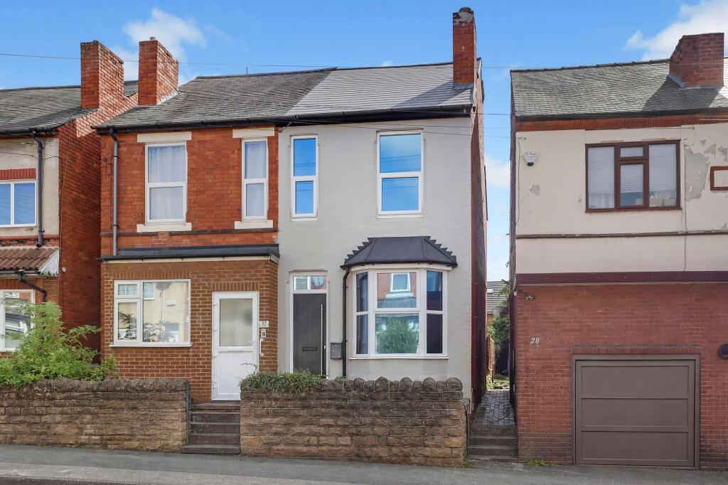 Main image of property: Broomhill Road, Nottingham, NG6
