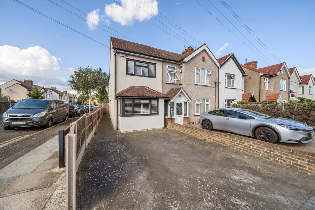 Main image of property: Monkton Road, Welling