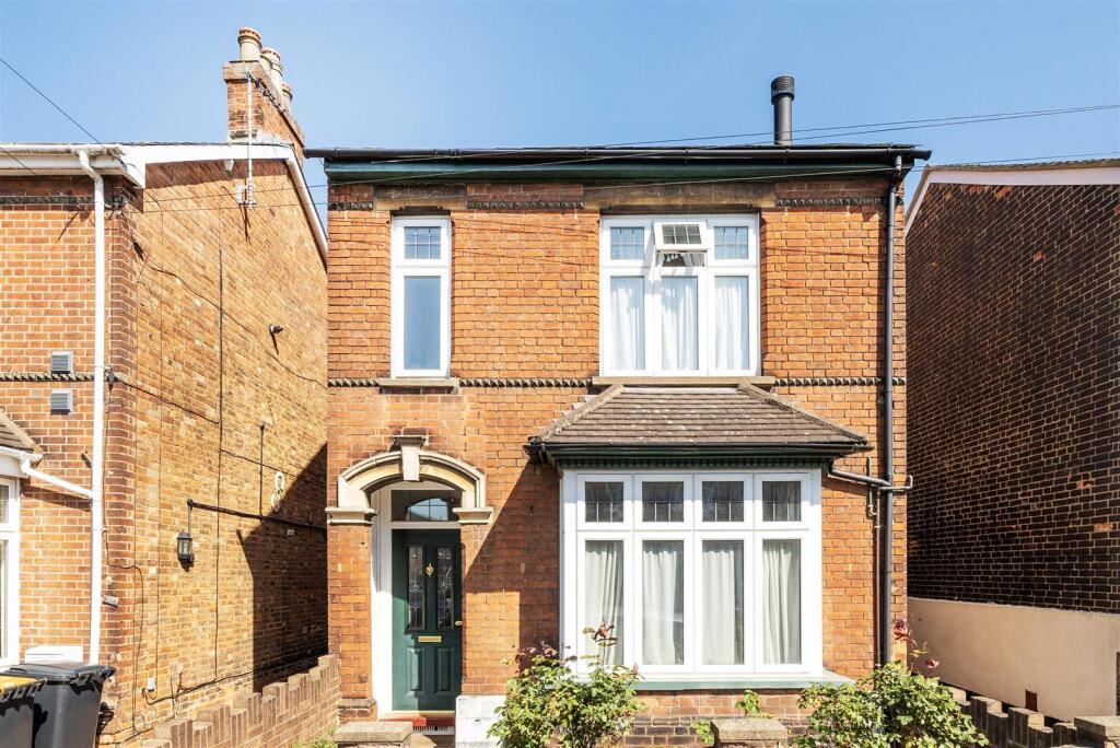 Main image of property: Foster Hill Road, Bedford