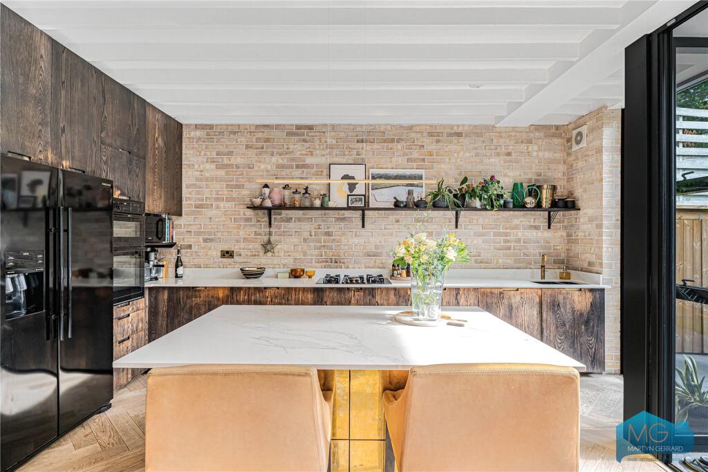 Main image of property: Fitzwarren Gardens, London, N19
