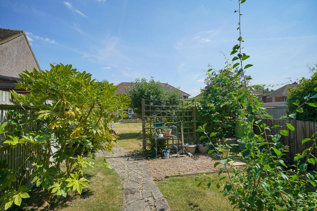 Main image of property: Windmill Road, Hemel Hempstead, HP2