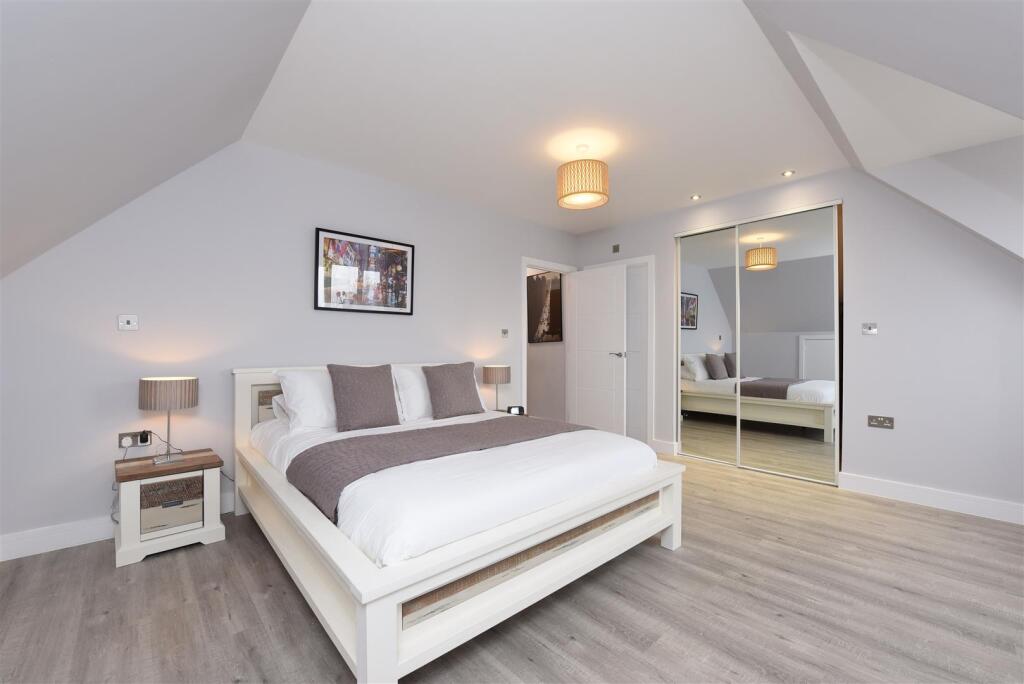 Main image of property: Penthouse, Queens Road, Farnborough