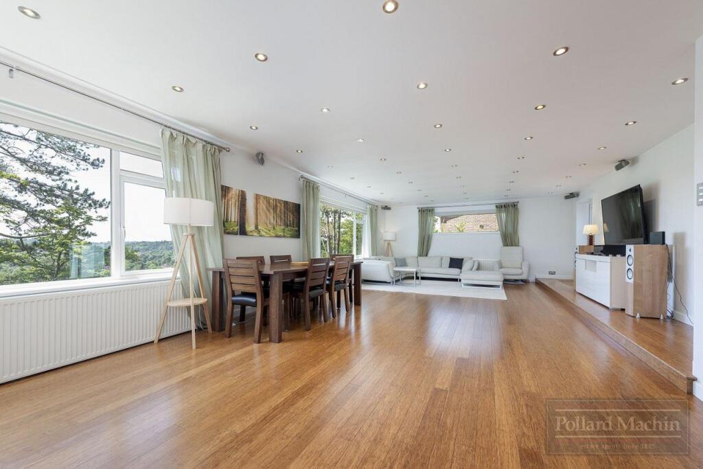 Main image of property: Kooringa, Warlingham