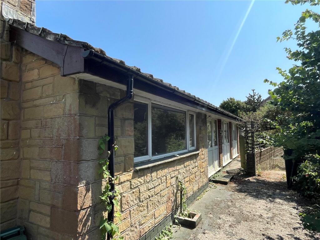 Main image of property: Institute Hill, Niton