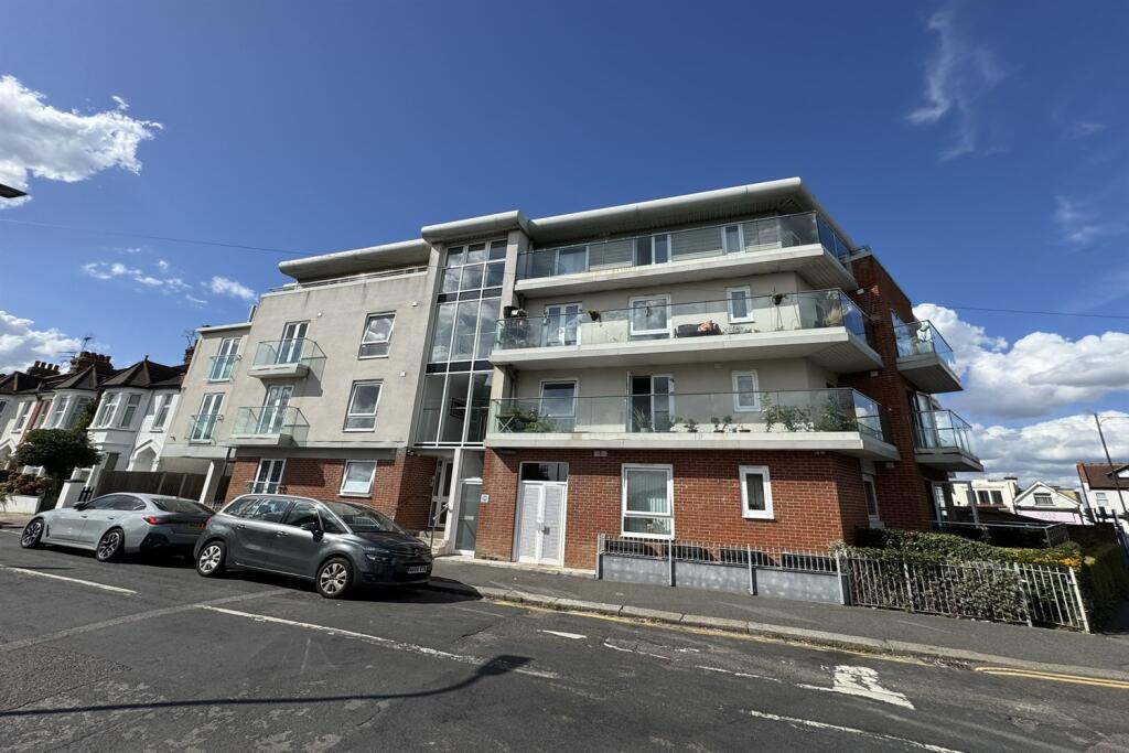 Main image of property: Leigh Road, Leigh on Sea