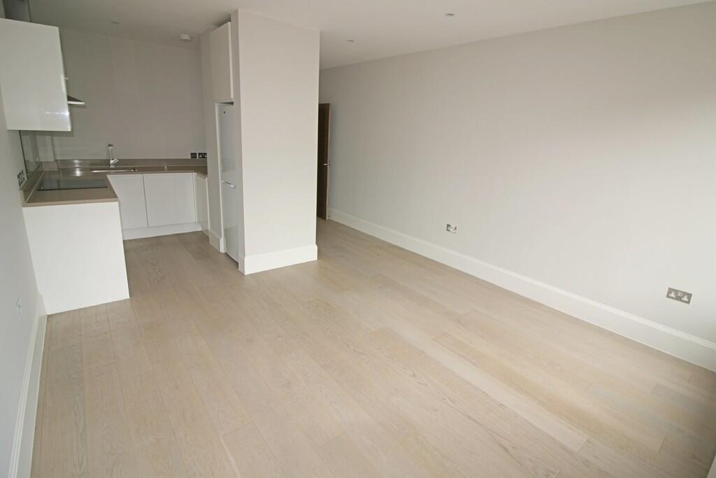 Main image of property: Caterham