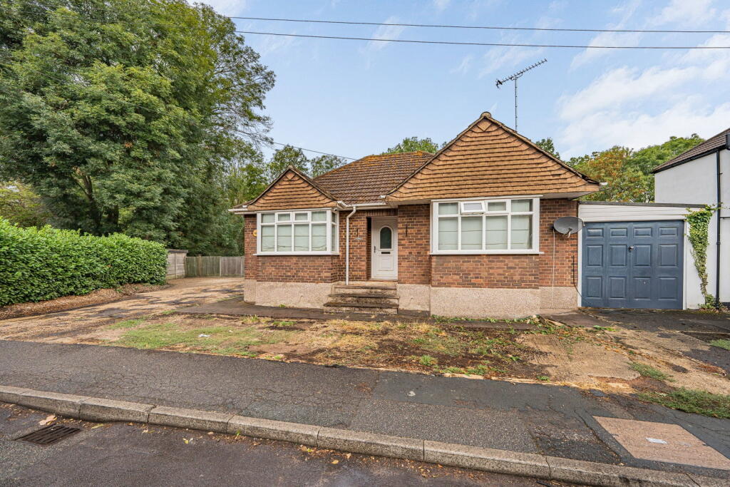 Main image of property: Medlake Road,Egham,TW20 8HU