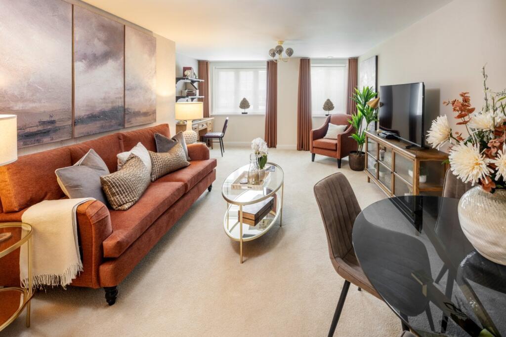 Main image of property: Highgate Hill,
Hawkhurst,
Kent,
TN18 4FH
