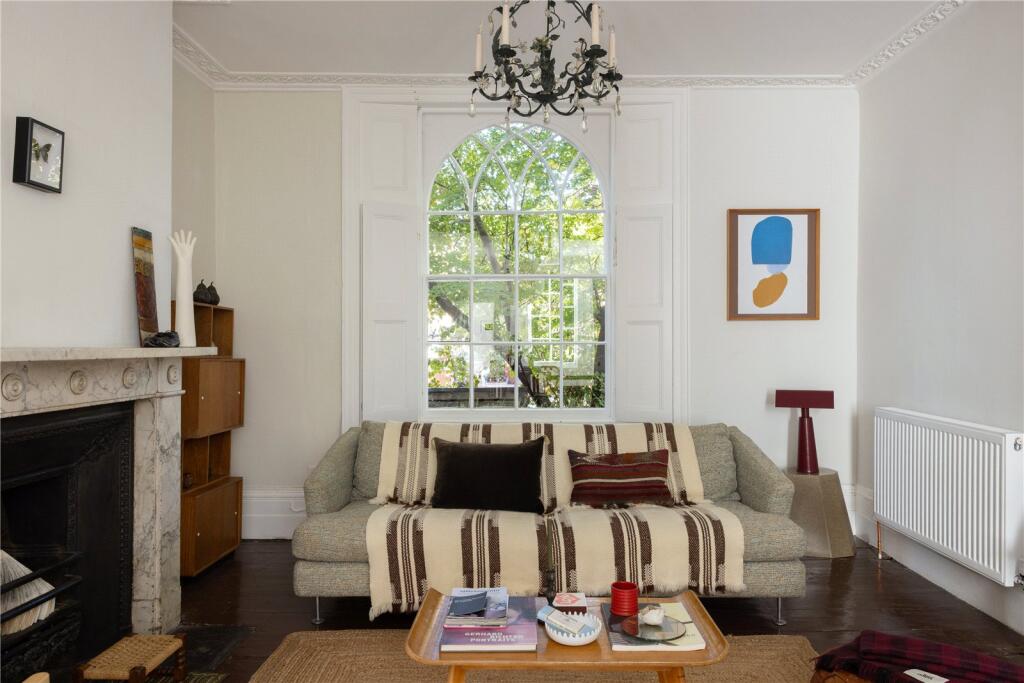 Main image of property: Liverpool Road, London, N1