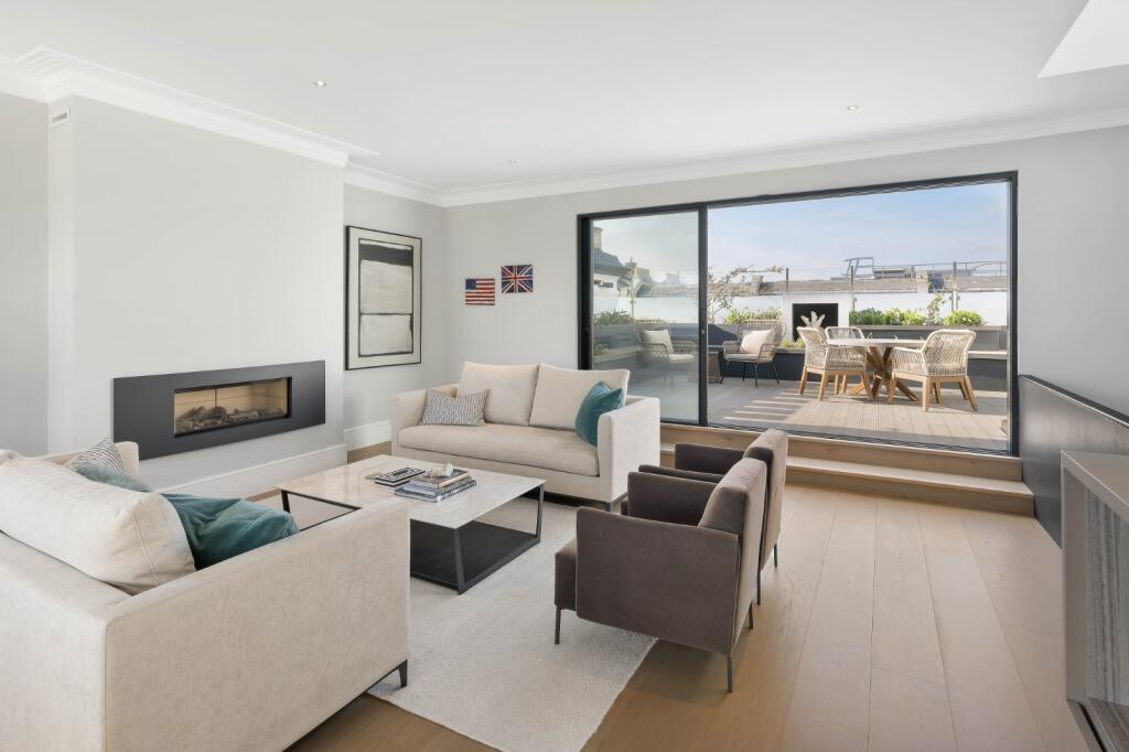 Main image of property: De Vere Gardens, Kensington, London