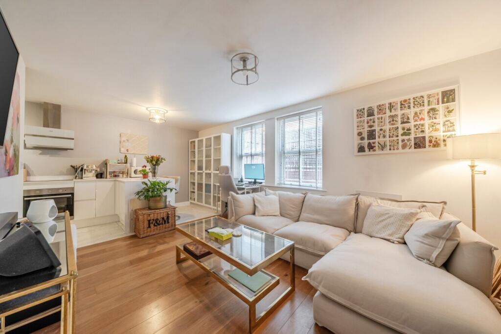Main image of property: Petworth Street, London, SW11