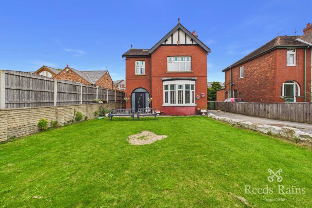 Main image of property: Bradford Road, Wakefield, West Yorkshire, WF1