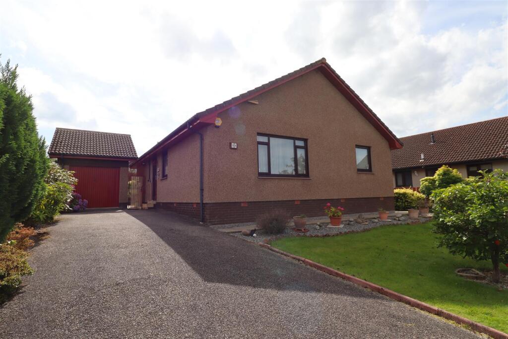 Main image of property: 34 Burn Brae Crescent, Westhill, Inverness