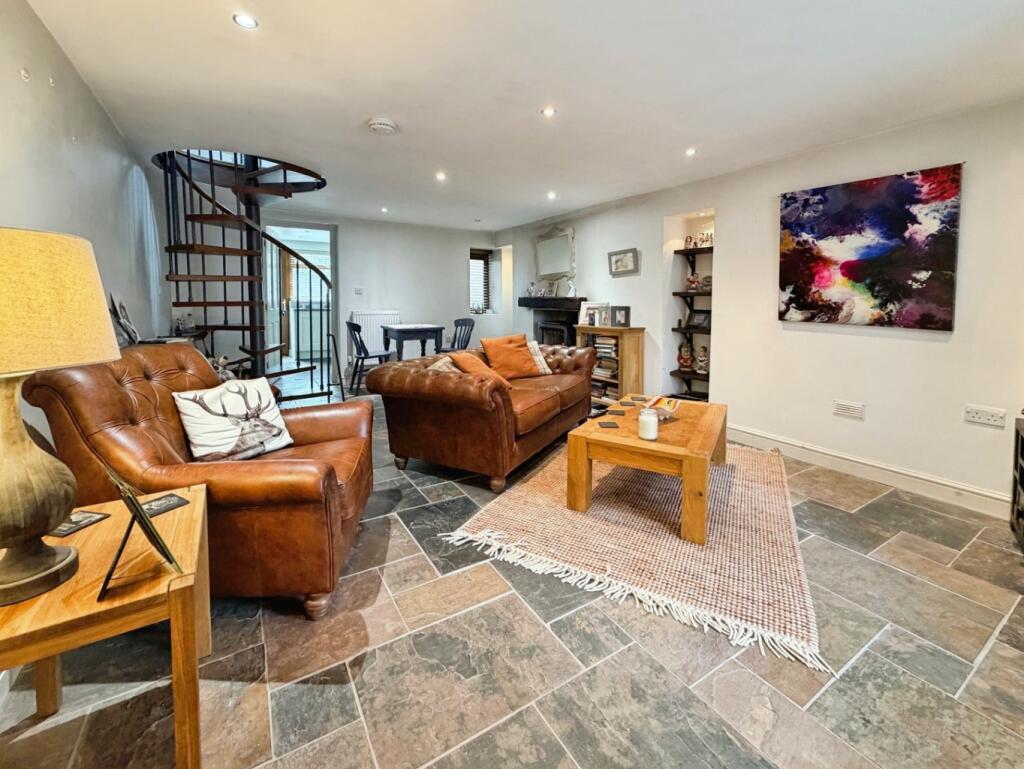 Main image of property: Ystrad Road, Fforestfach, Swansea, West Glamorgan, SA5 4BT