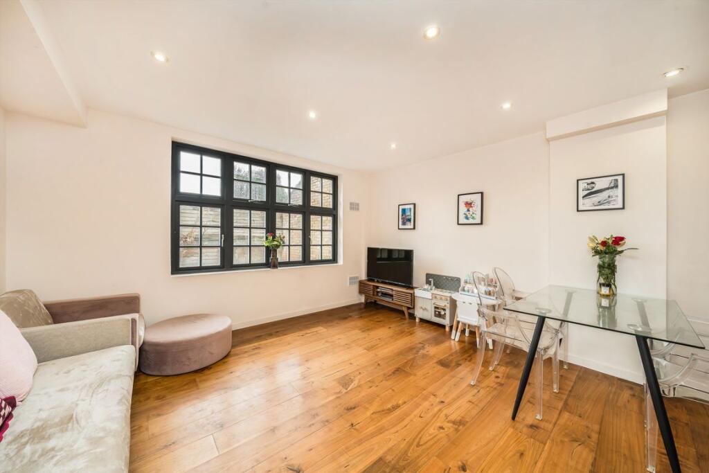 Main image of property: Archway Road, Highgate