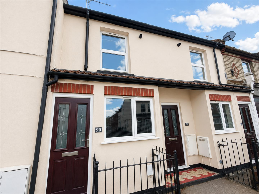 Main image of property: Leavesden Road, Watford