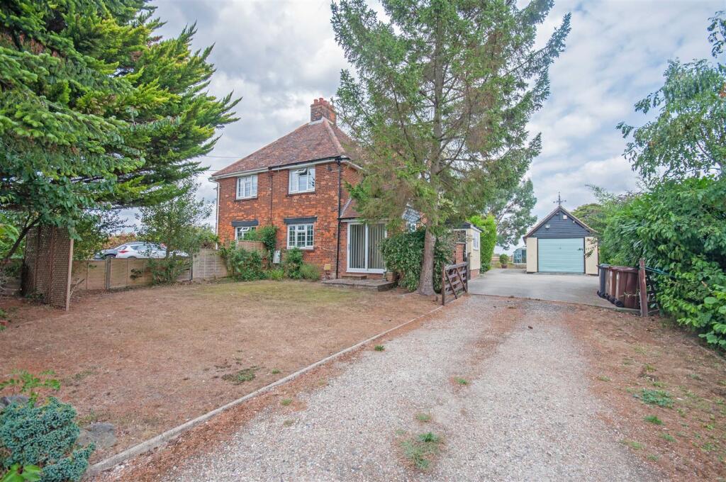 Main image of property: Waltham Road, Boreham, Chelmsford