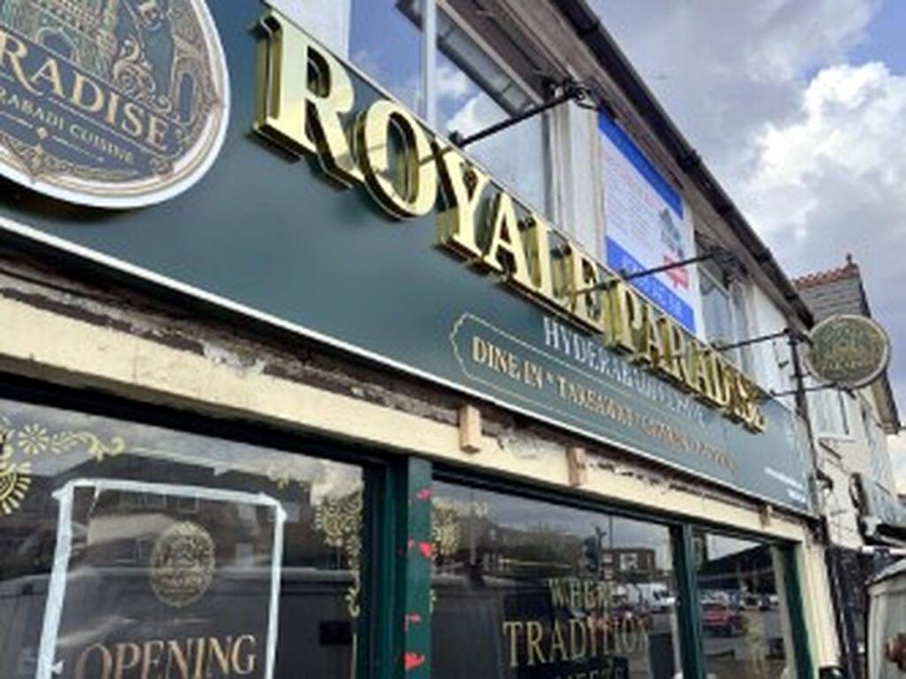 Main image of property: Freehold Mixed-Use Investment, 250  250A Shinfield Road, Reading, RG2 8EY