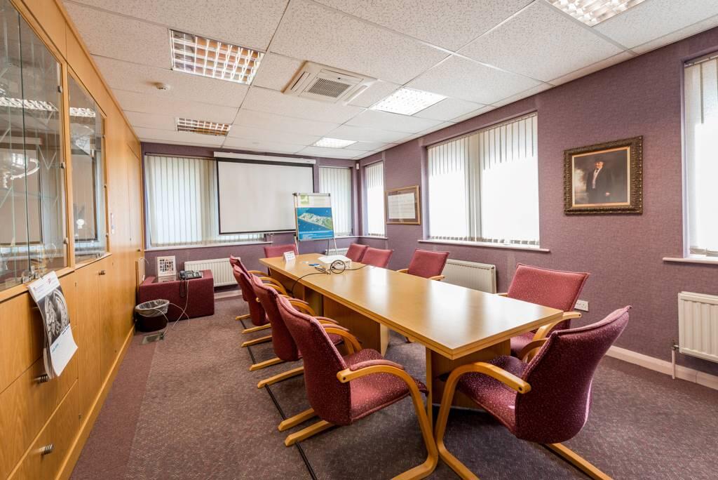 Main image of property: B Hampton Court, Tudor Road, Manor Park, Runcorn, Cheshire, WA7