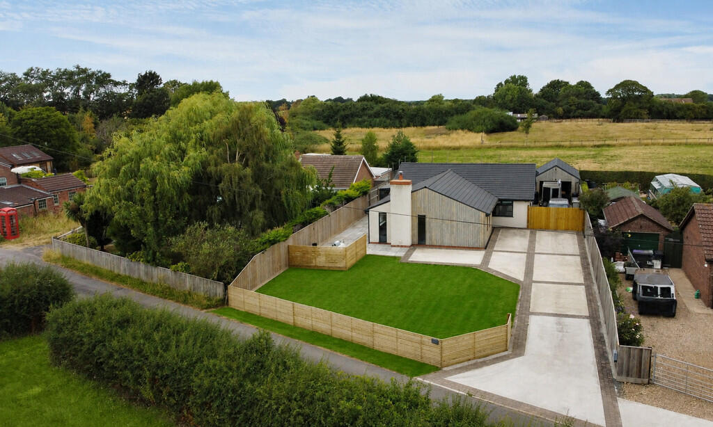Main image of property: Vilamoura, Meadow Lane, North Cockerington LN11 7ER