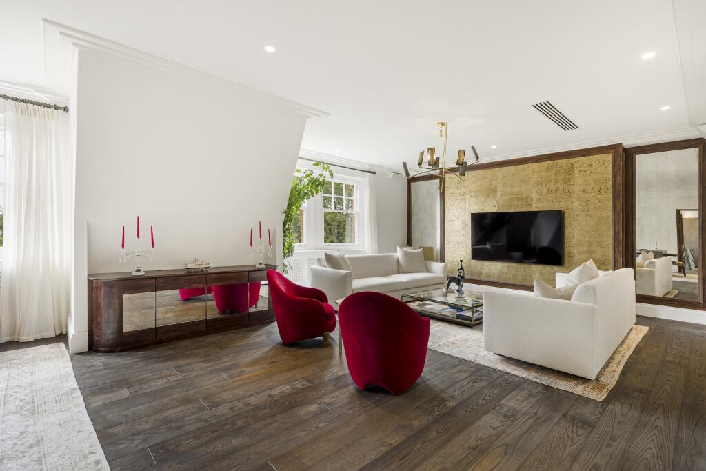 Main image of property: 51 South Street, Mayfair, London, W1K