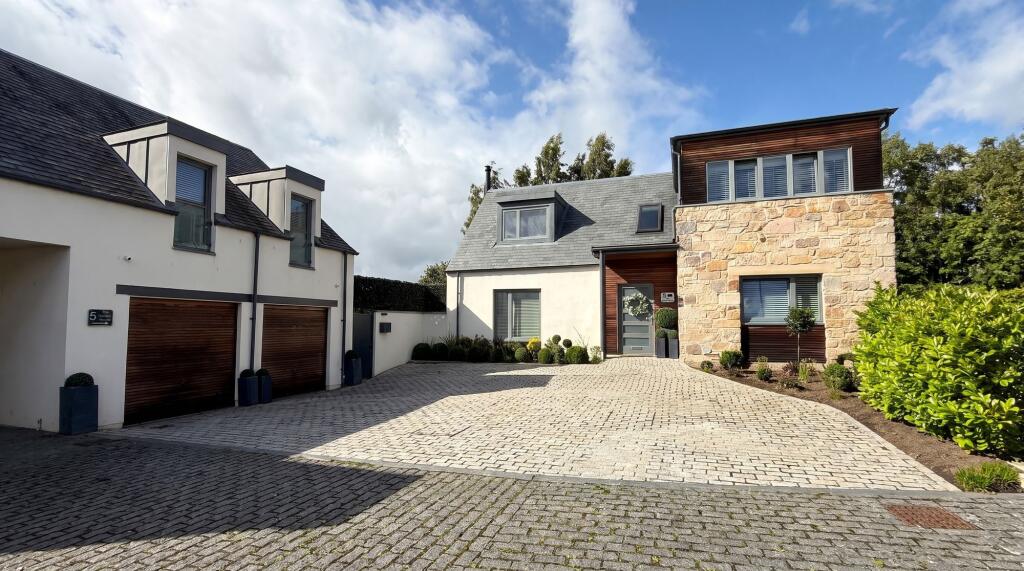 Main image of property: Mavisbank Grange, Loanhead, EH20