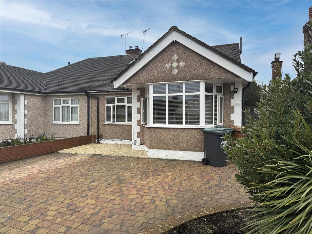 Main image of property: Sherborne Way, Croxley Green, Rickmansworth, Hertfordshire, WD3