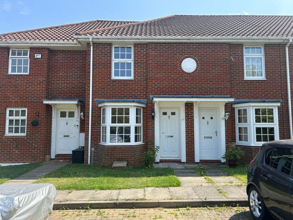 Main image of property: Longcroft Gardens, Welwyn Garden City, AL8