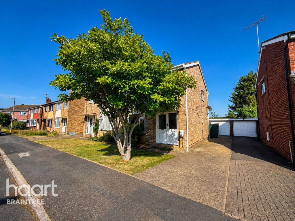 Main image of property: Worcester Close, Braintree