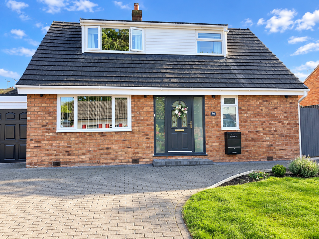 Main image of property: Kings Drive, Wistaston, Cheshire
