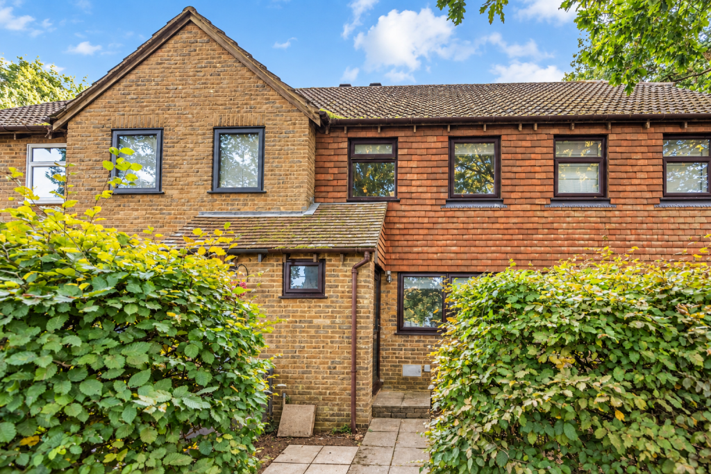 Main image of property: Stunning Walderslade Woods | Two Double Bedrooms | New Fitted Bathroom | Garage and Parking