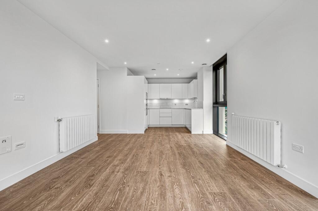 Main image of property: Affinity View, 
Canary Wharf, E16