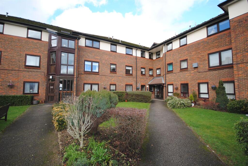 Main image of property: First Avenue, Watford