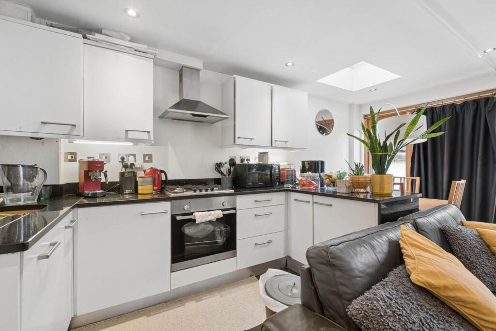 Main image of property: Walberswick Road, London