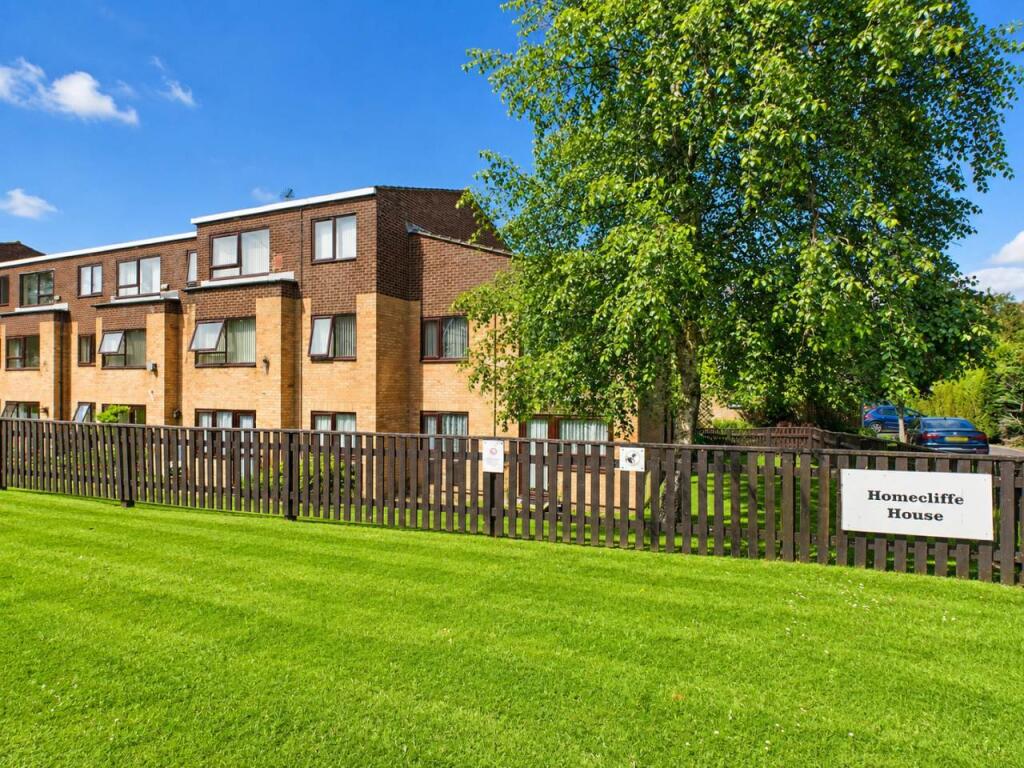 Main image of property: 466-470 Lymington Road, Highcliffe, Christchurch