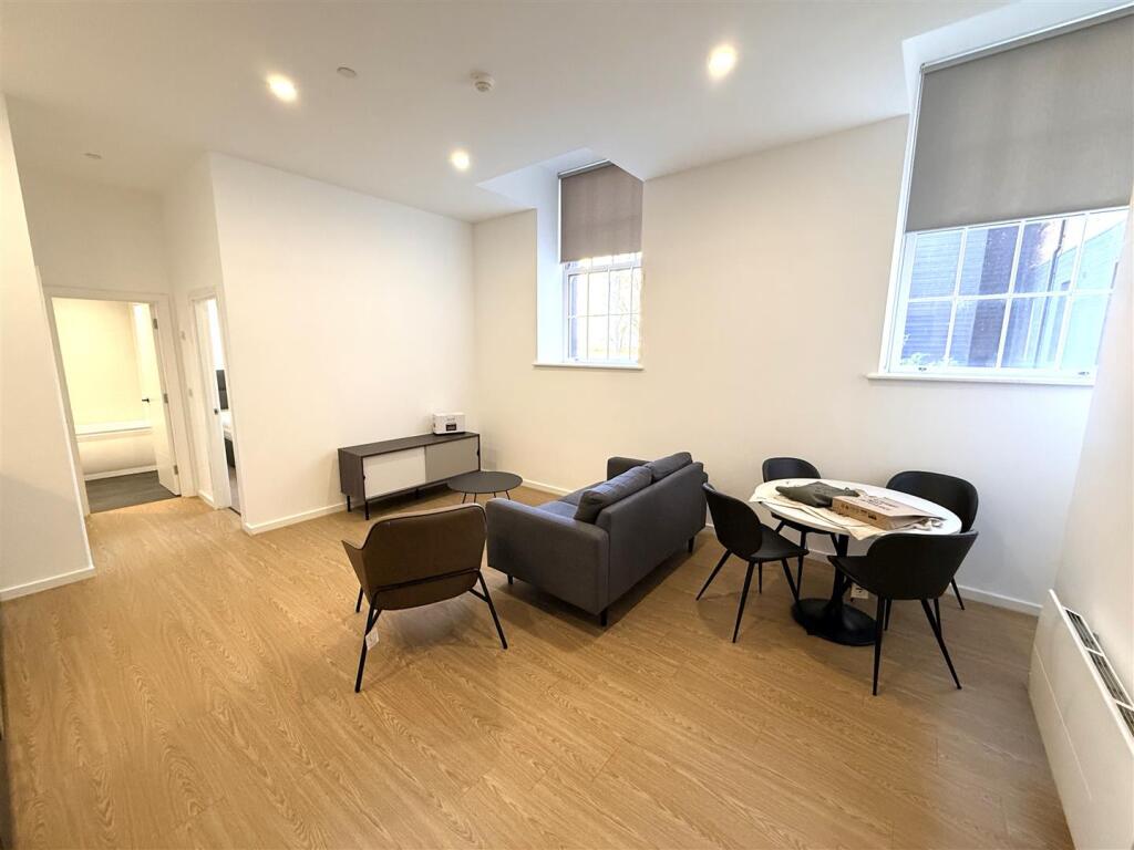 Main image of property: Deansgate, Bolton