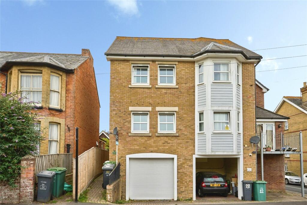 Main image of property: St. Johns Road, Newport, Isle of Wight, PO30