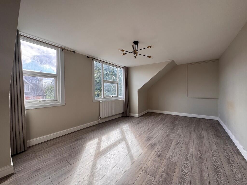 Main image of property: Myddleton Road