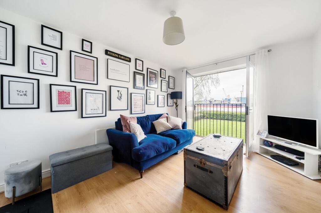 Main image of property: Harlinger Street London SE18